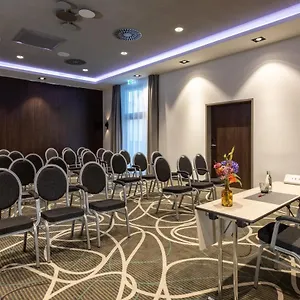 Otel Leonardo