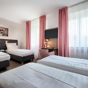 Otel Home Hotel