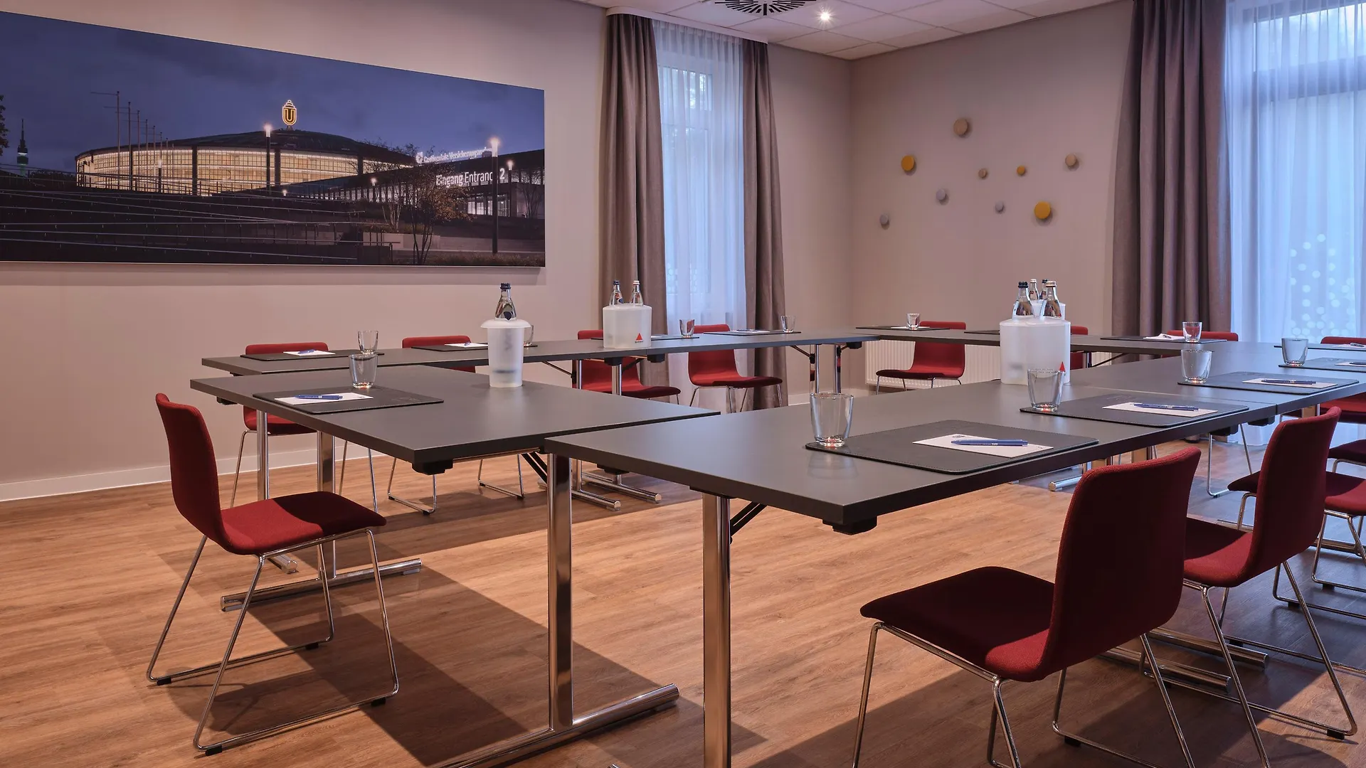 Holiday Inn Express Dortmund By Ihg Hotel