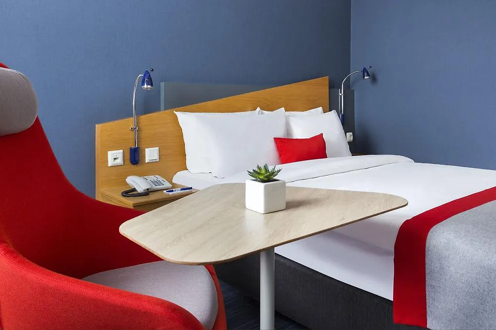 Hotel Holiday Inn Express Dortmund By Ihg
