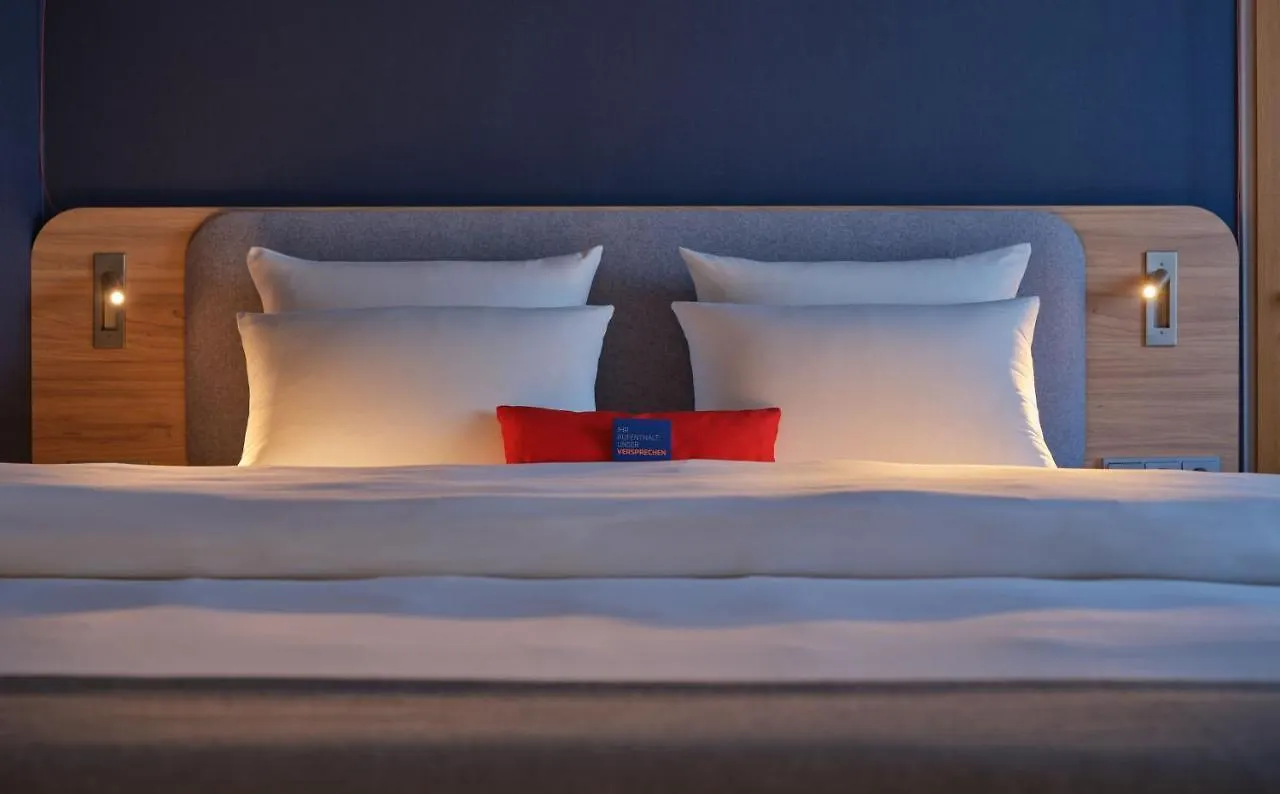 Holiday Inn Express Dortmund By Ihg Hotel