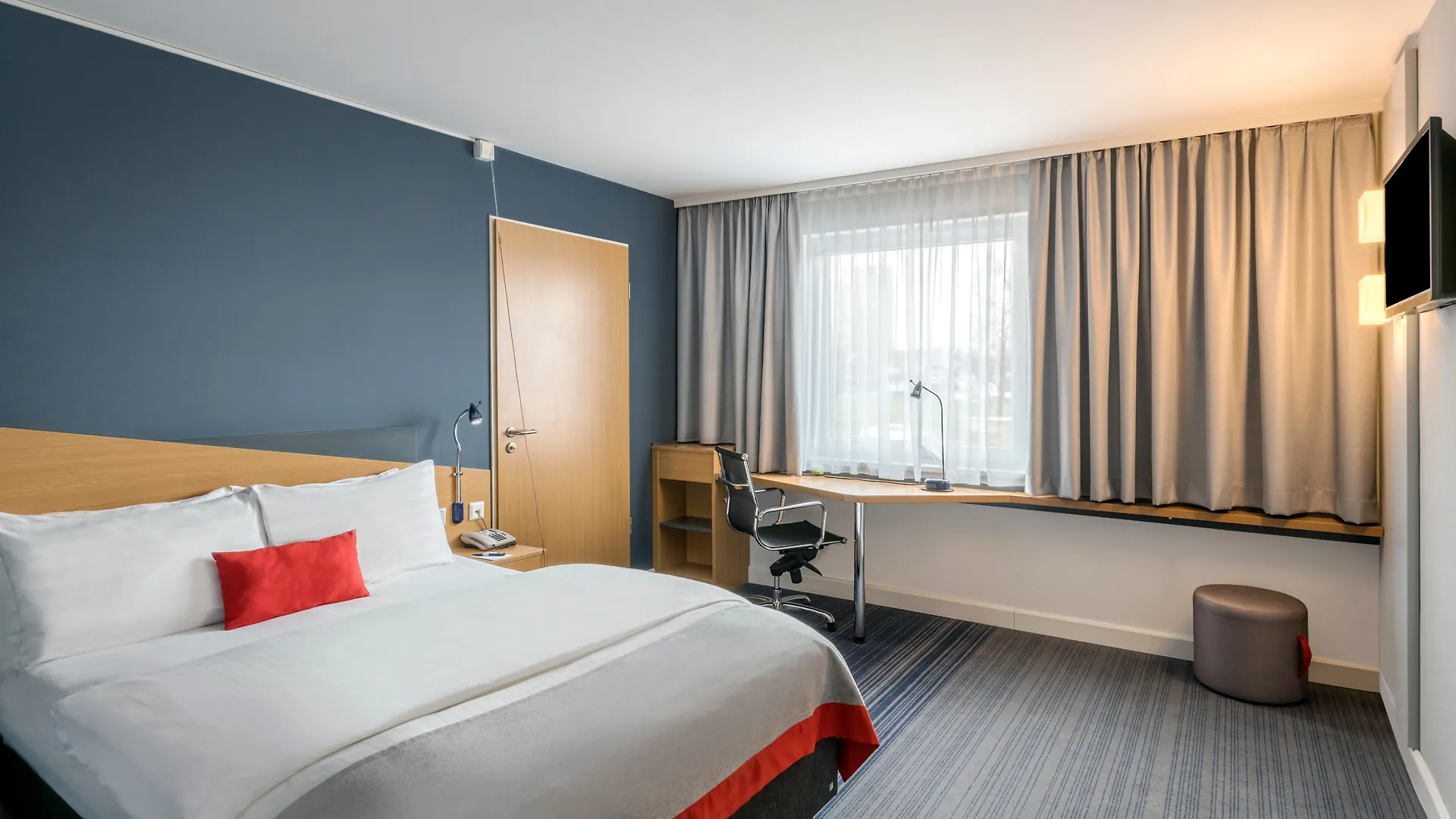 Holiday Inn Express Dortmund By Ihg