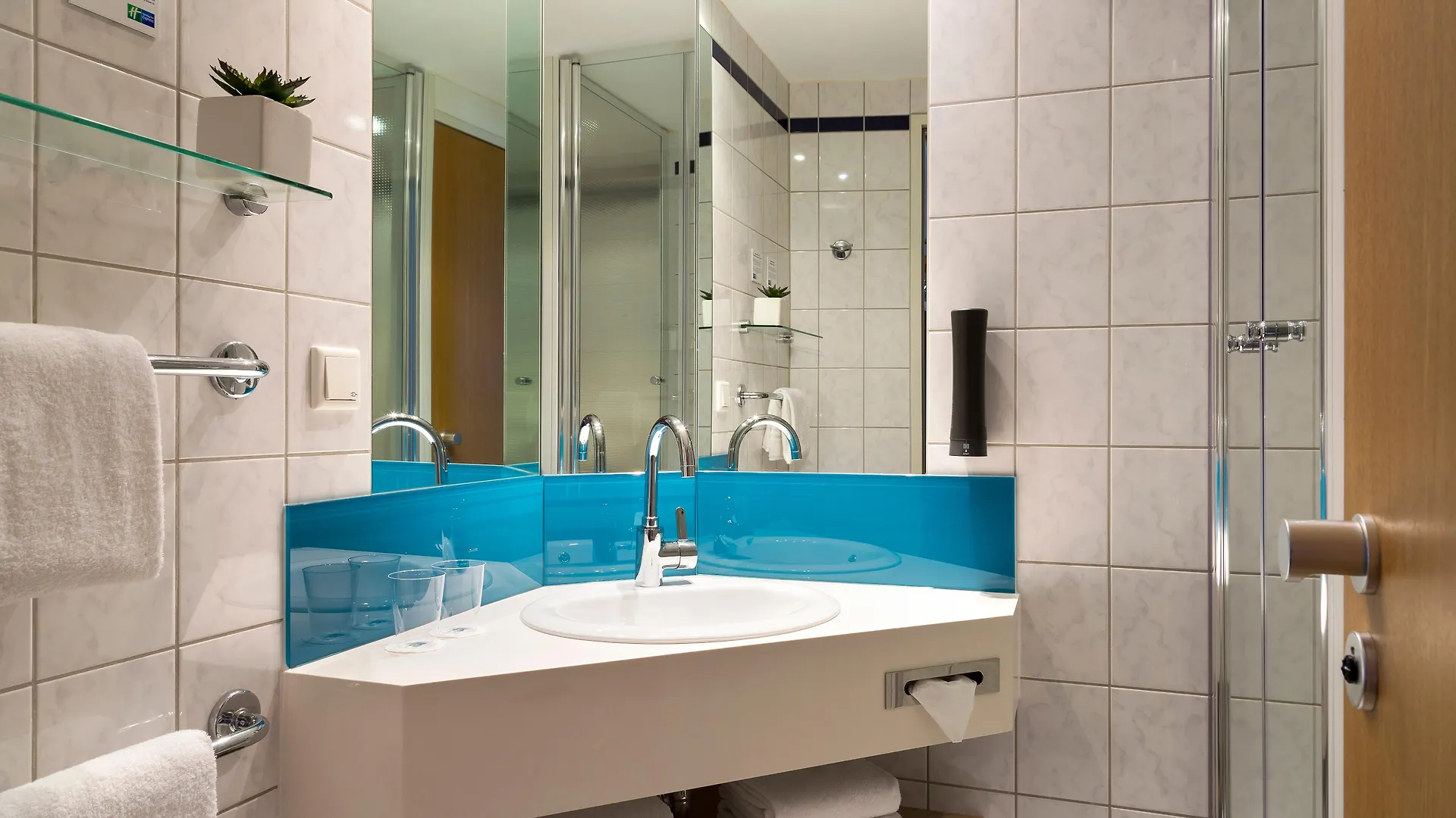 Holiday Inn Express Dortmund By Ihg 3*,  Germany