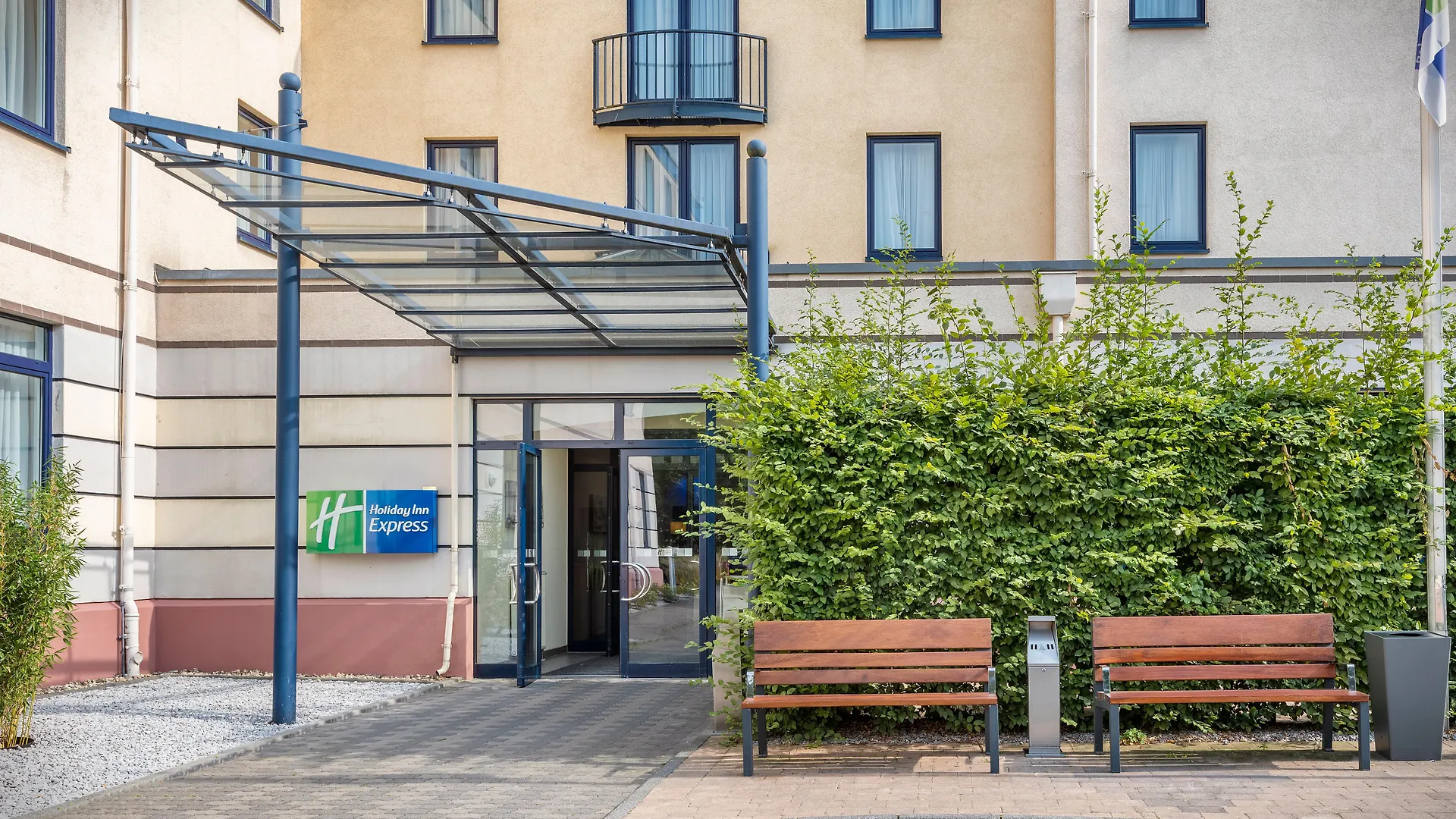 Holiday Inn Express Dortmund By Ihg Hotel